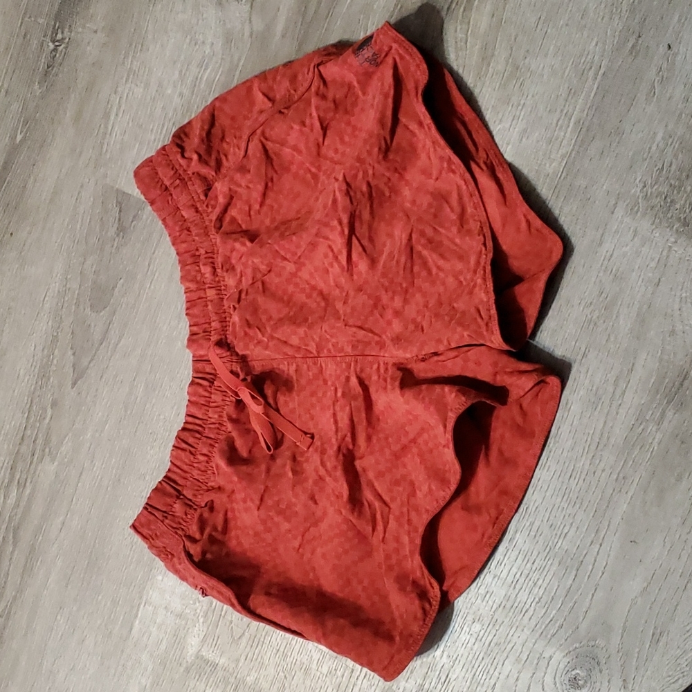 The North Face Shorts L